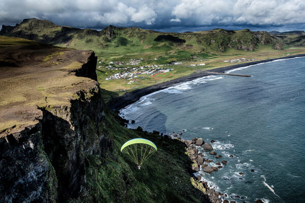 paragliding Atlantik Iceland Bespoke luxury travel FIT DMC PCO
