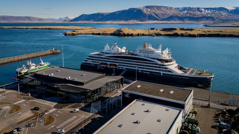 Cruise ship docked at Vör, Reykjavík Cruise Terminal